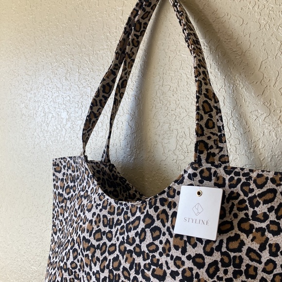 Leopard Print Tote Bag - Picture 9 of 14
